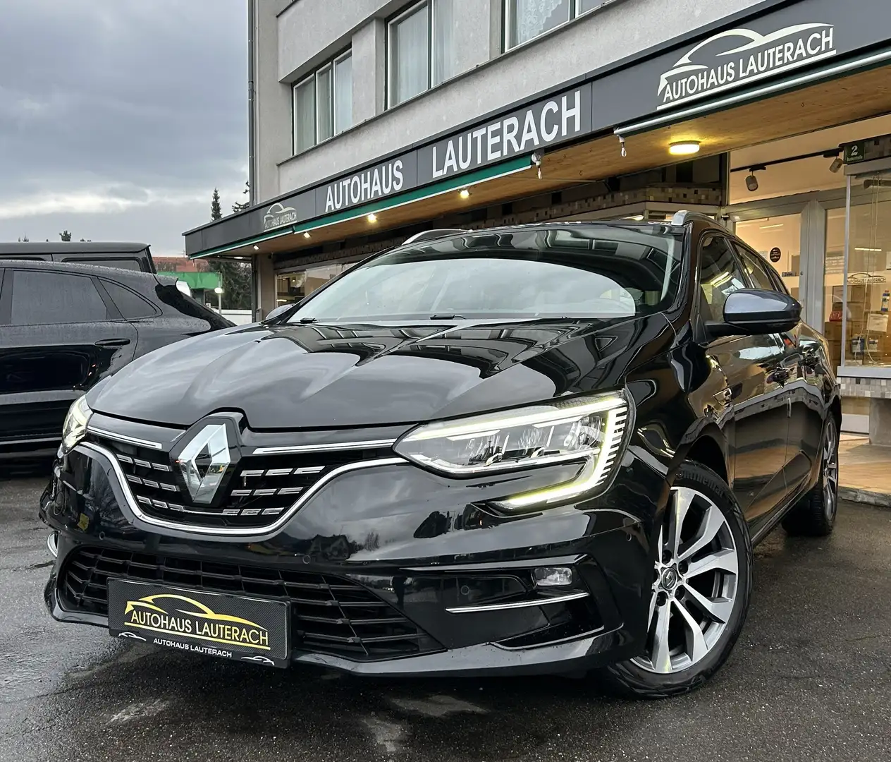 Renault Megane Grandtour Intens TCe 140 EDC PF *AHK *LEDER *KAM Schwarz - 1
