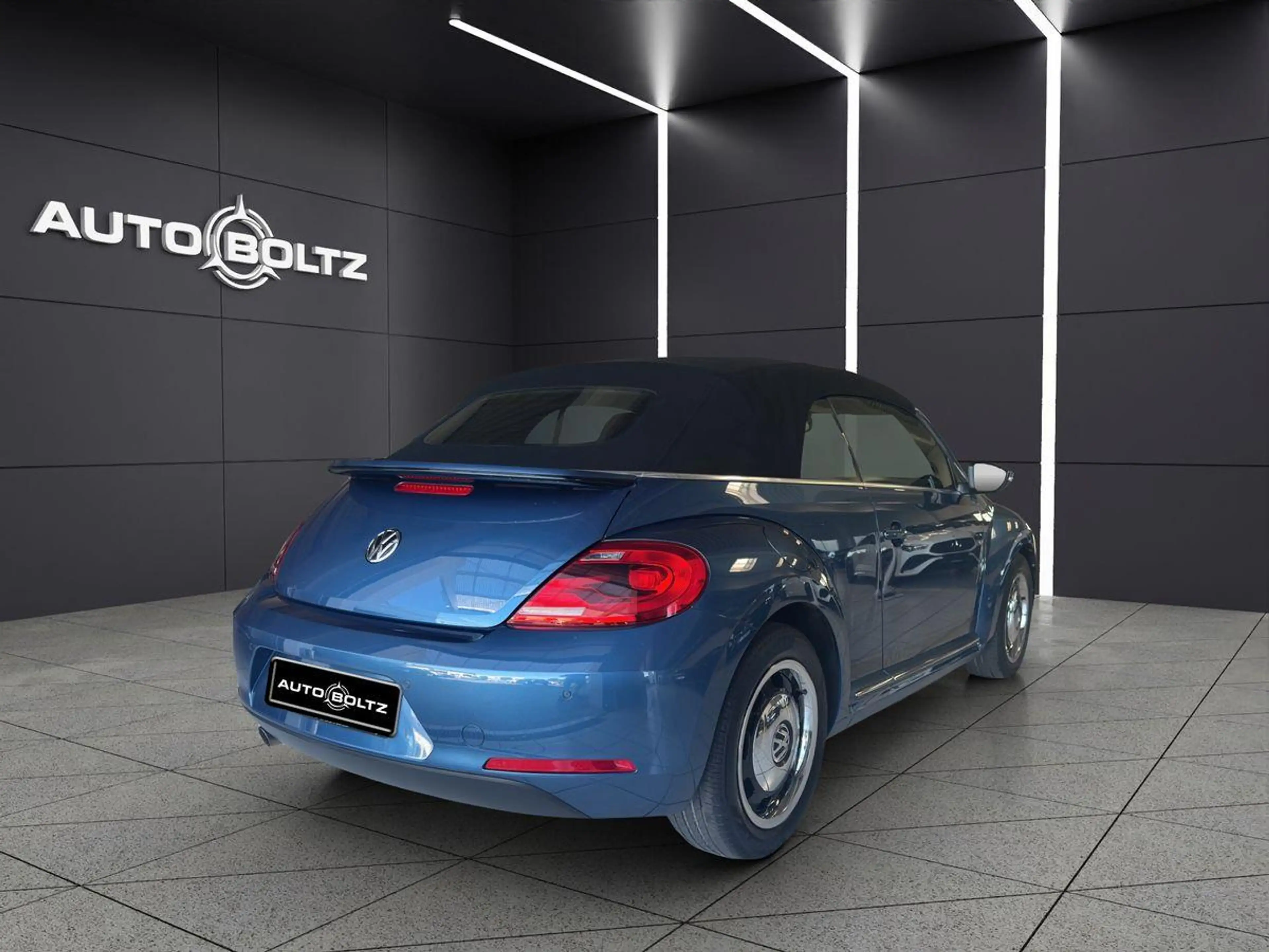 Volkswagen Beetle 2.0 TDI Design BMT Bi-Xenon Einparkhilfe — photo 6