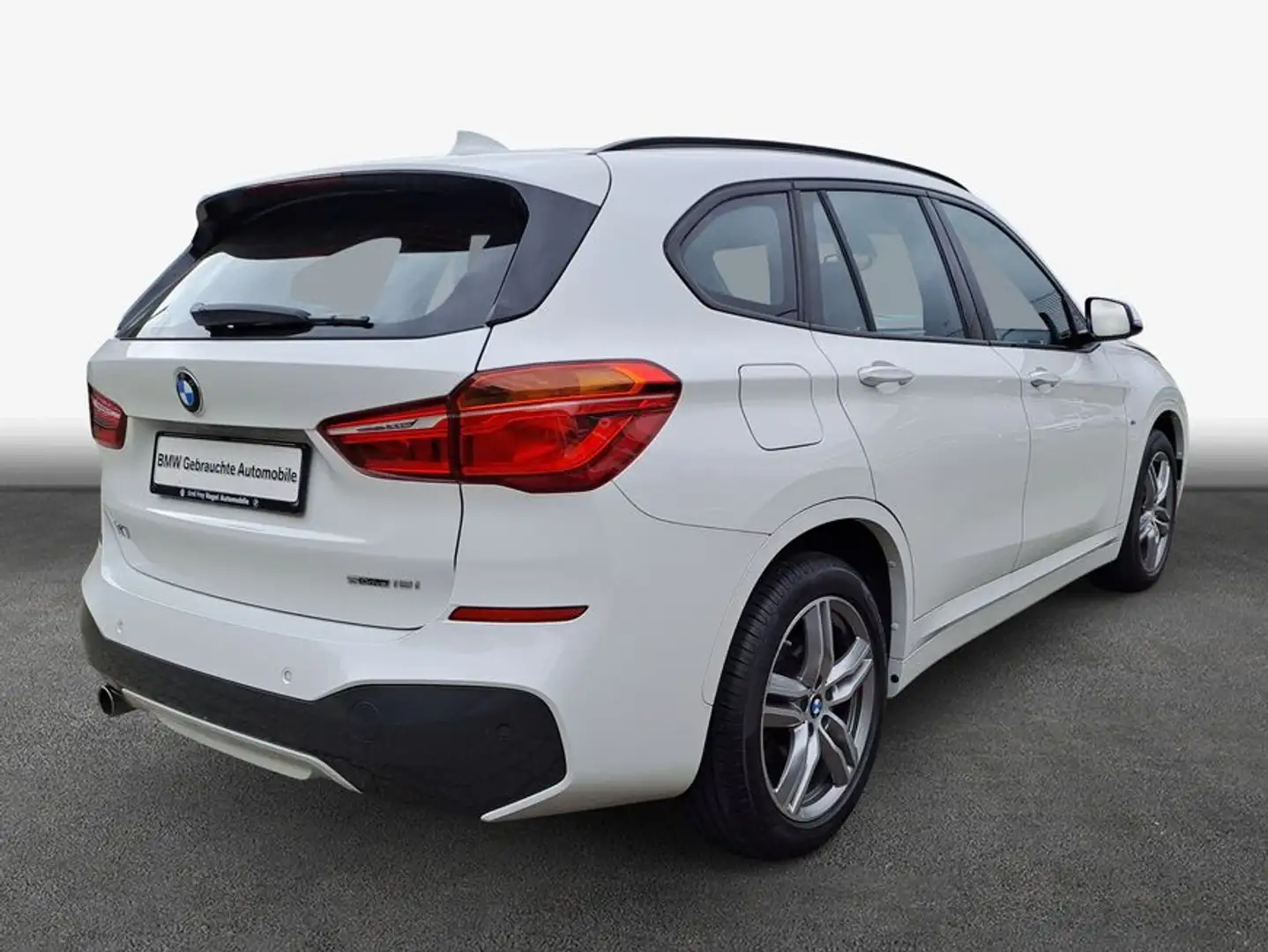 BMW X1 sDrive18i Aut. M Sport Weiß - 2