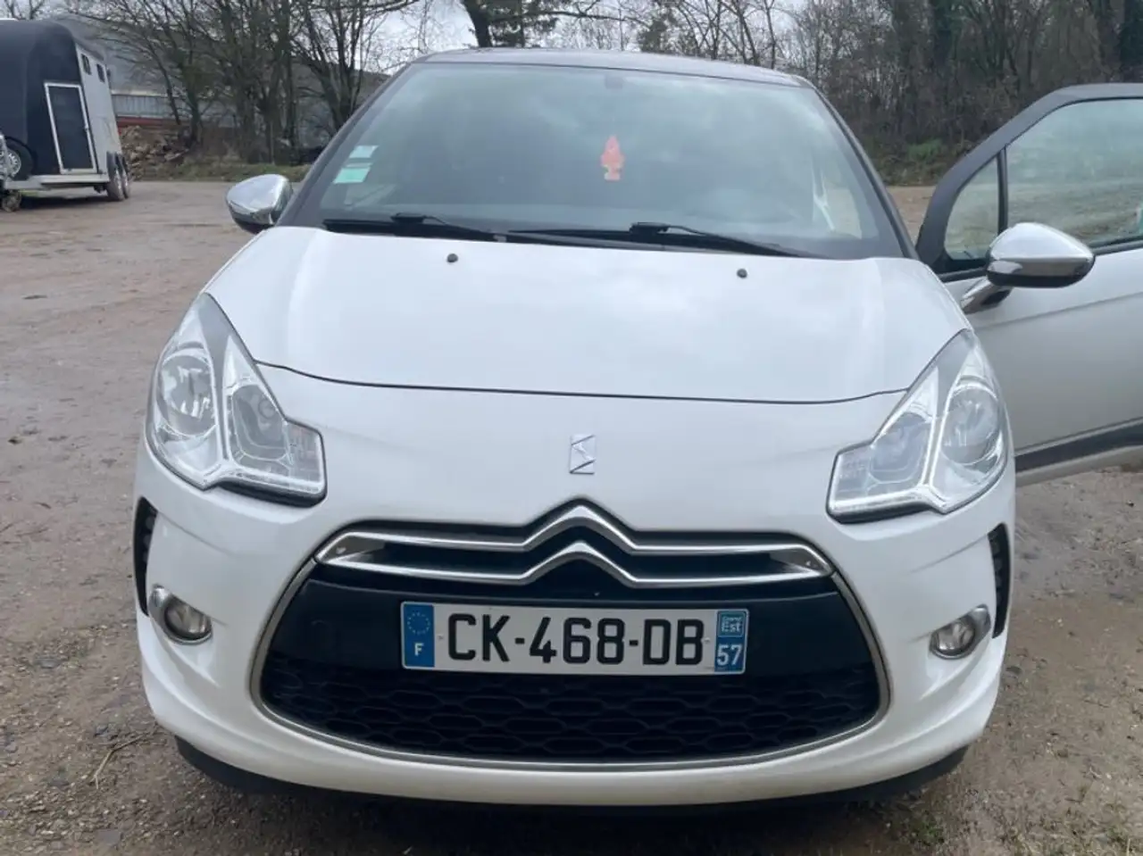 Citroen DS3 e-HDi 90 Airdream So Chic BMP6