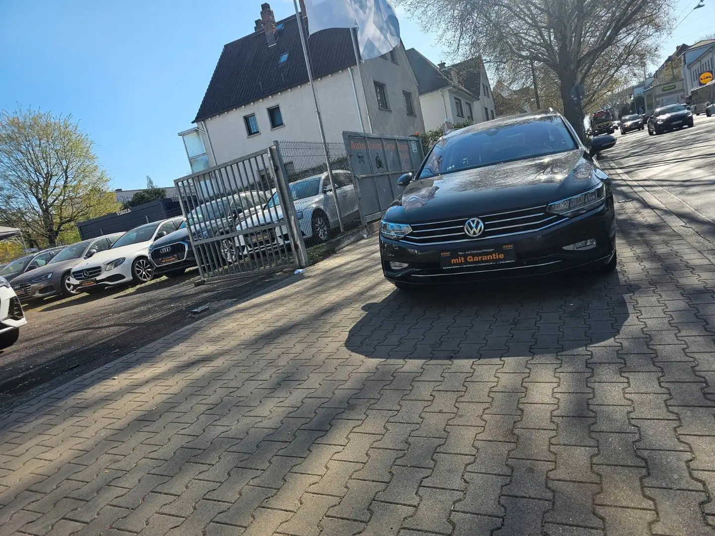 Volkswagen Passat Variant Business,Auto,Klimaaut,NAV,Kamira Gris - 1