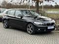 BMW 118 118 d Sport Line Facelift / PDC / Scheckheft Schwarz - thumbnail 2