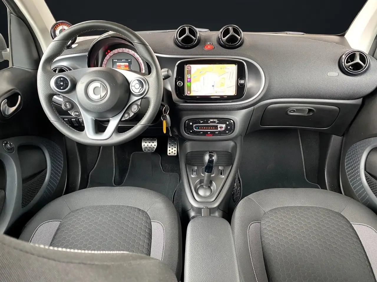smart forTwo 2021 — фото 9