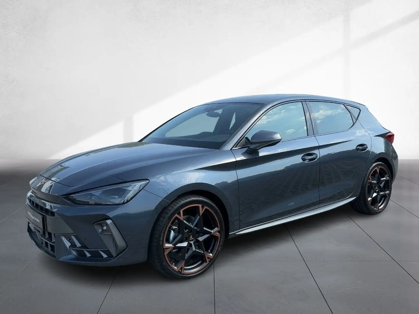 CUPRA Leon 1.5 eTSI DSG #Sennheiser #Matrix #19" Grau - 2