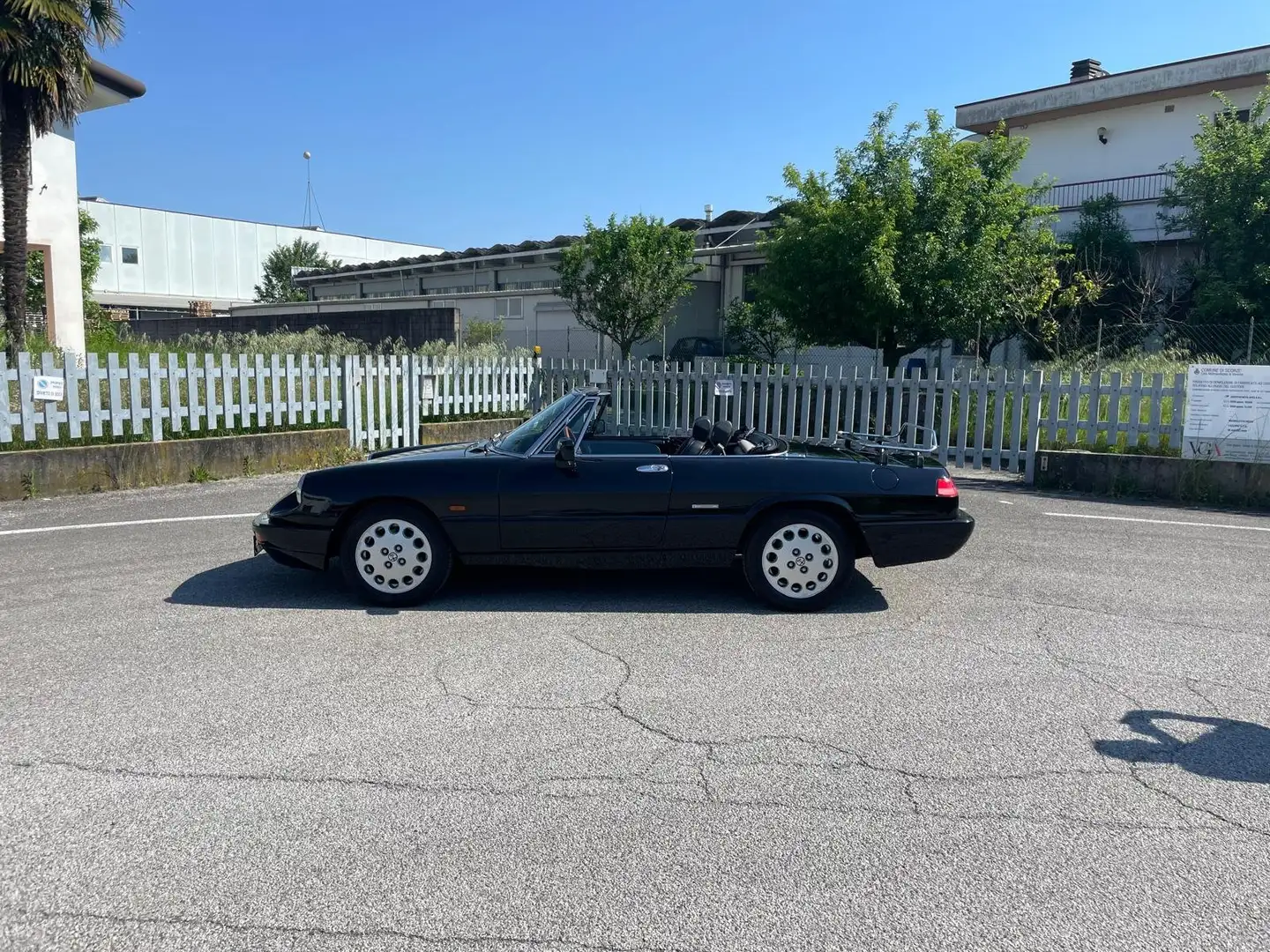 Alfa Romeo Spider 2000 Negru - 2