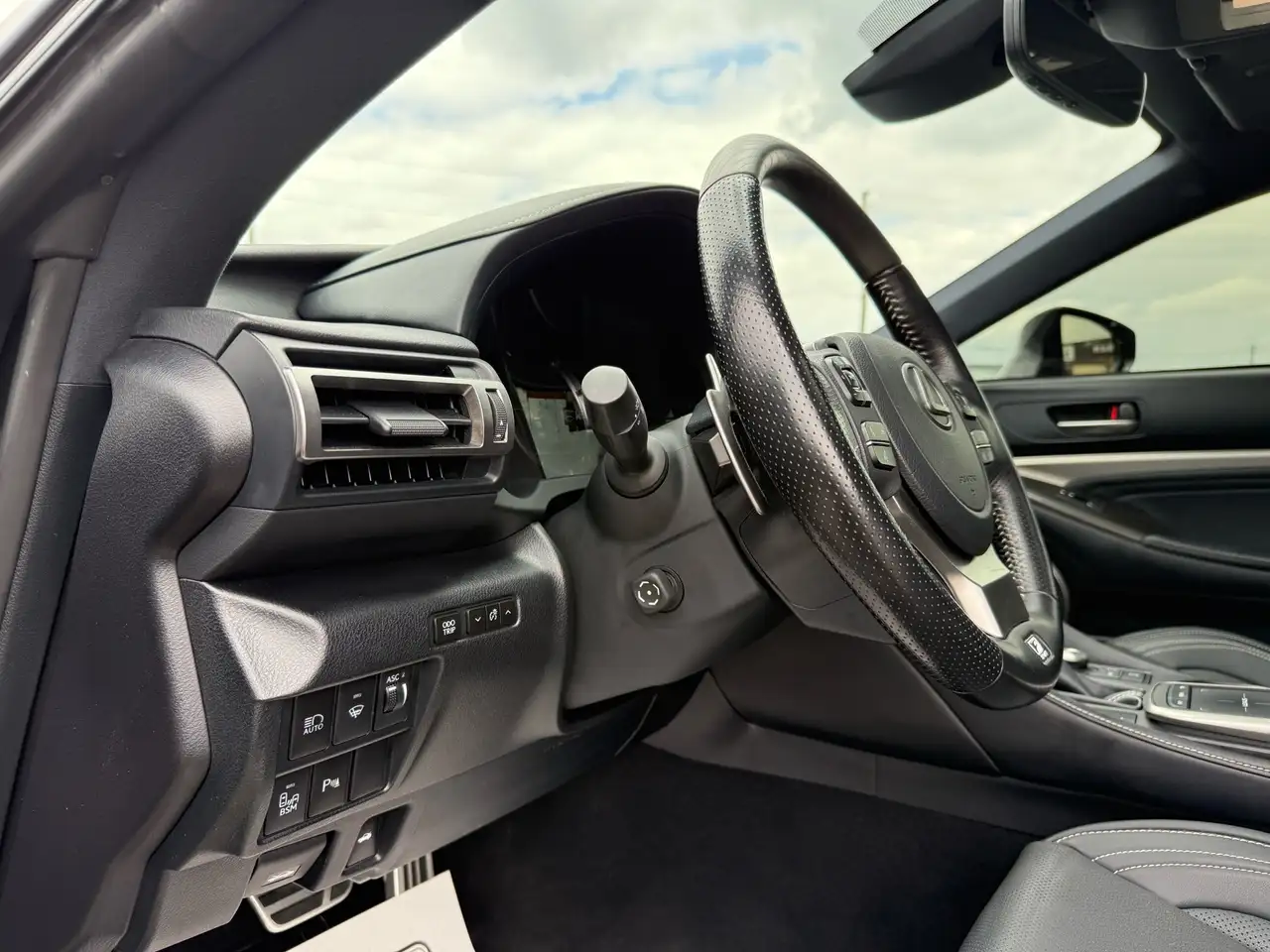 Lexus RC снимка Lexus RC
