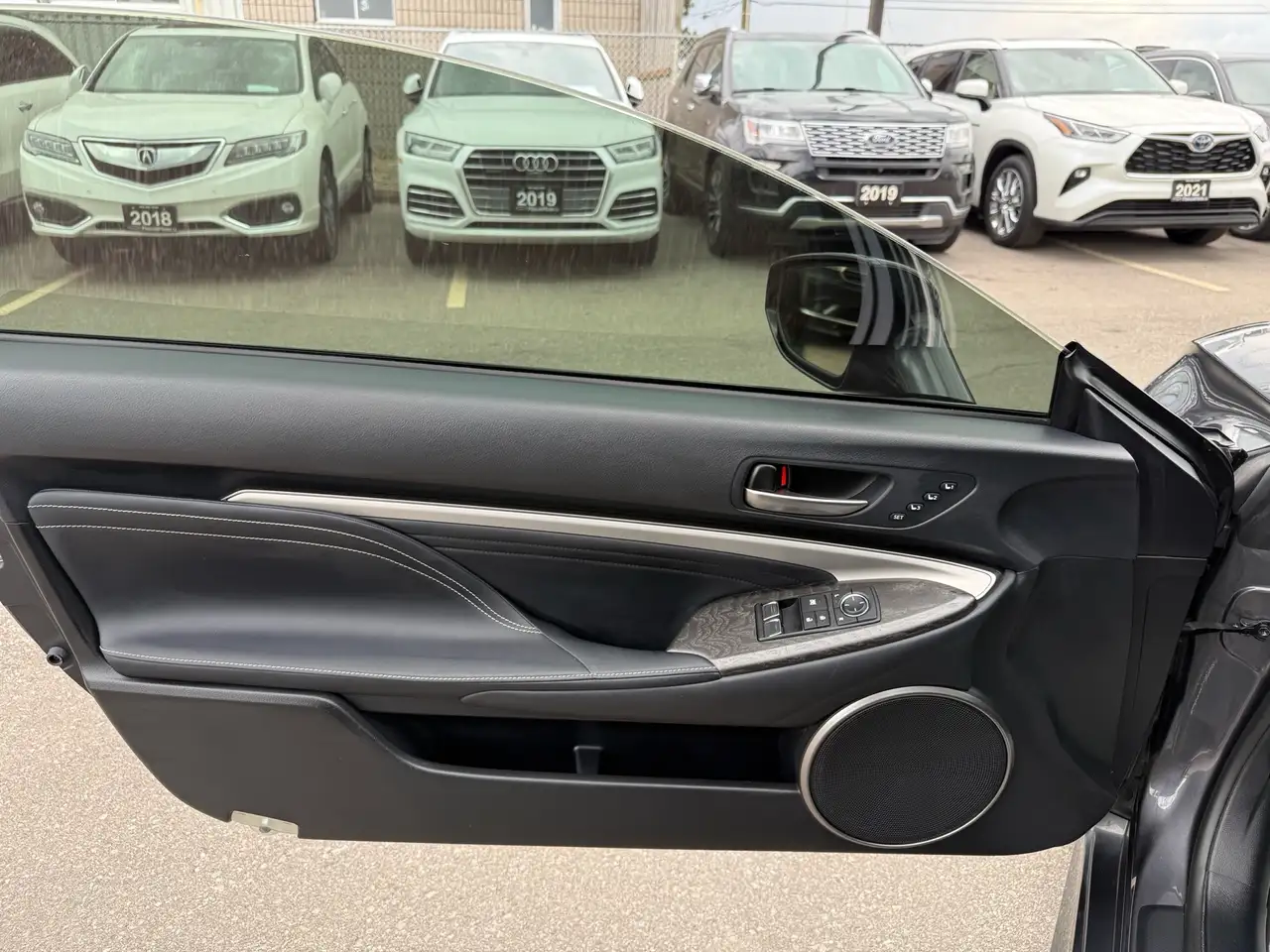 Lexus RC снимка Lexus RC