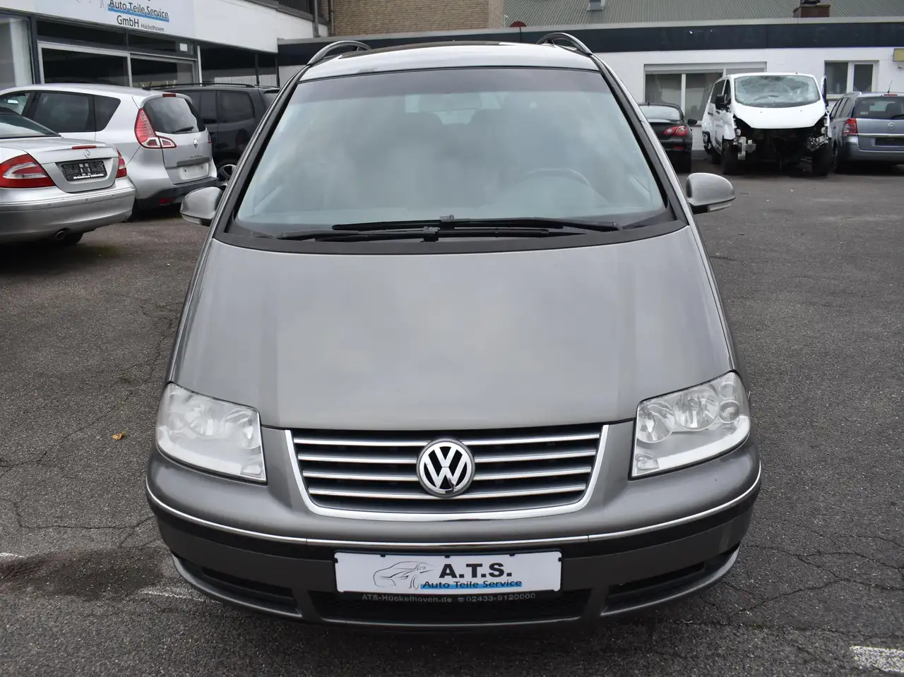 Volkswagen Sharan Highline KOMPLETT-UMBAU*SITZHZ*AHK*7-SITZE, foto 8