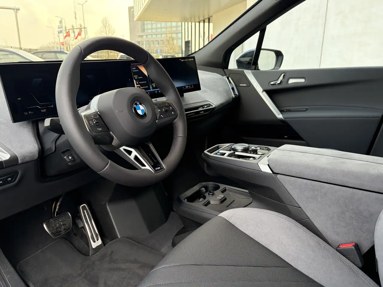 BMW iX 2026