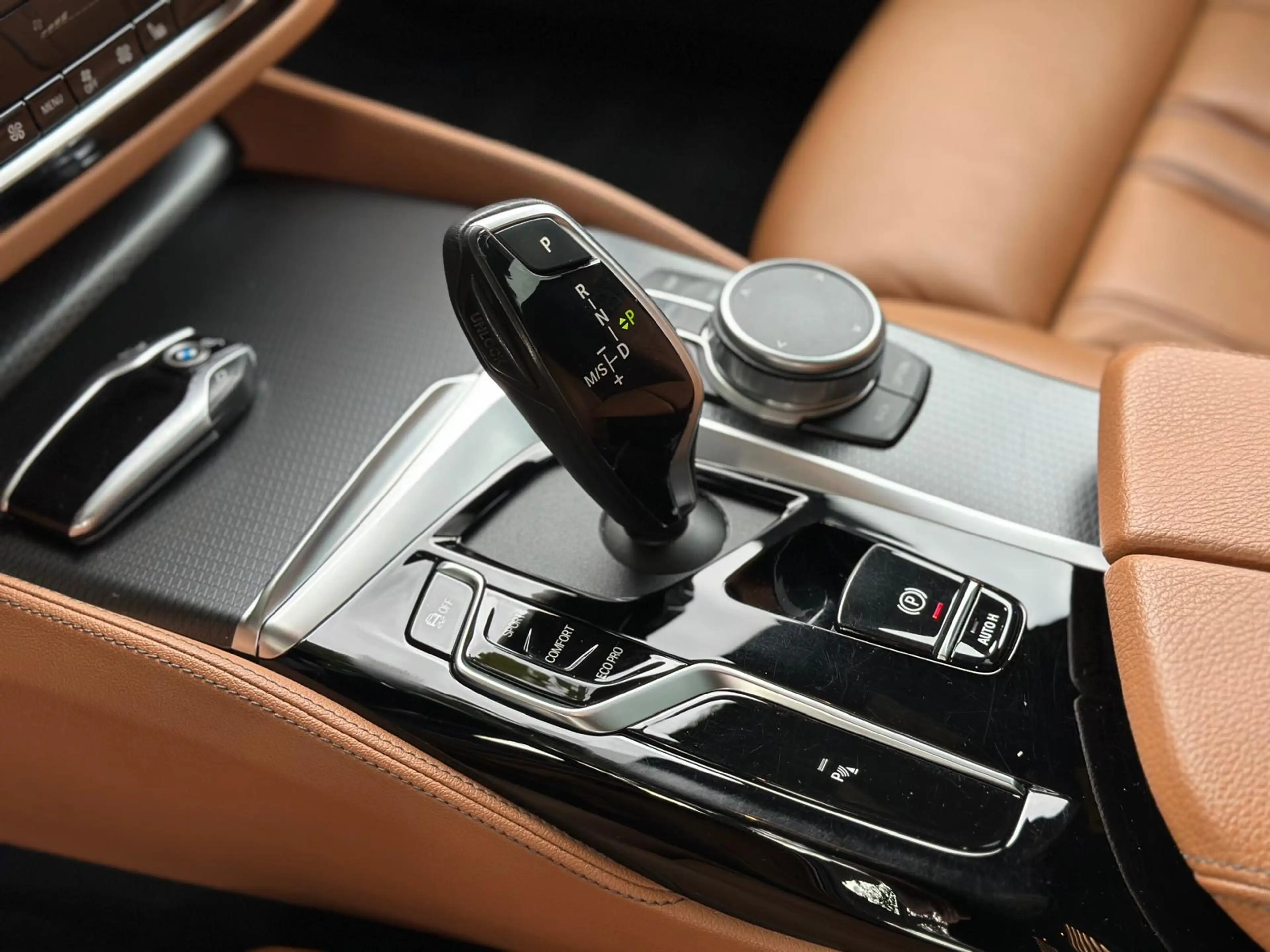 BMW 540 *540D* 1PROP* TOURING* TOIT PANO* LASER* CAMERA* — photo 14