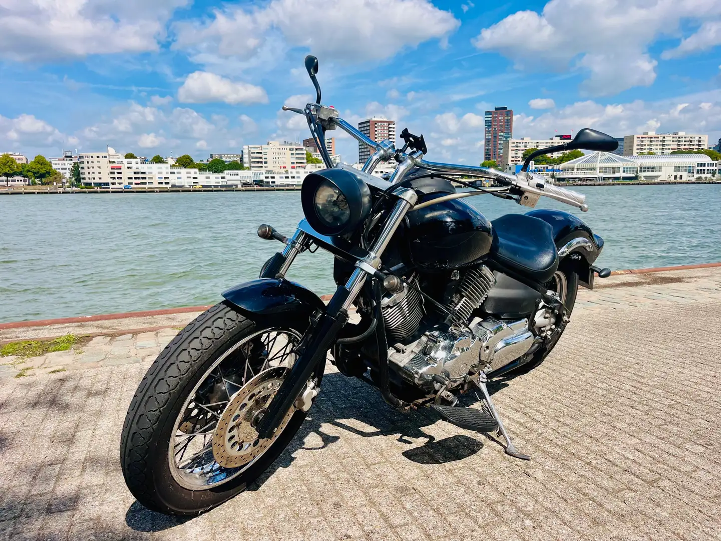 Yamaha XVS 1100 DragStar Custom Zwart - 2