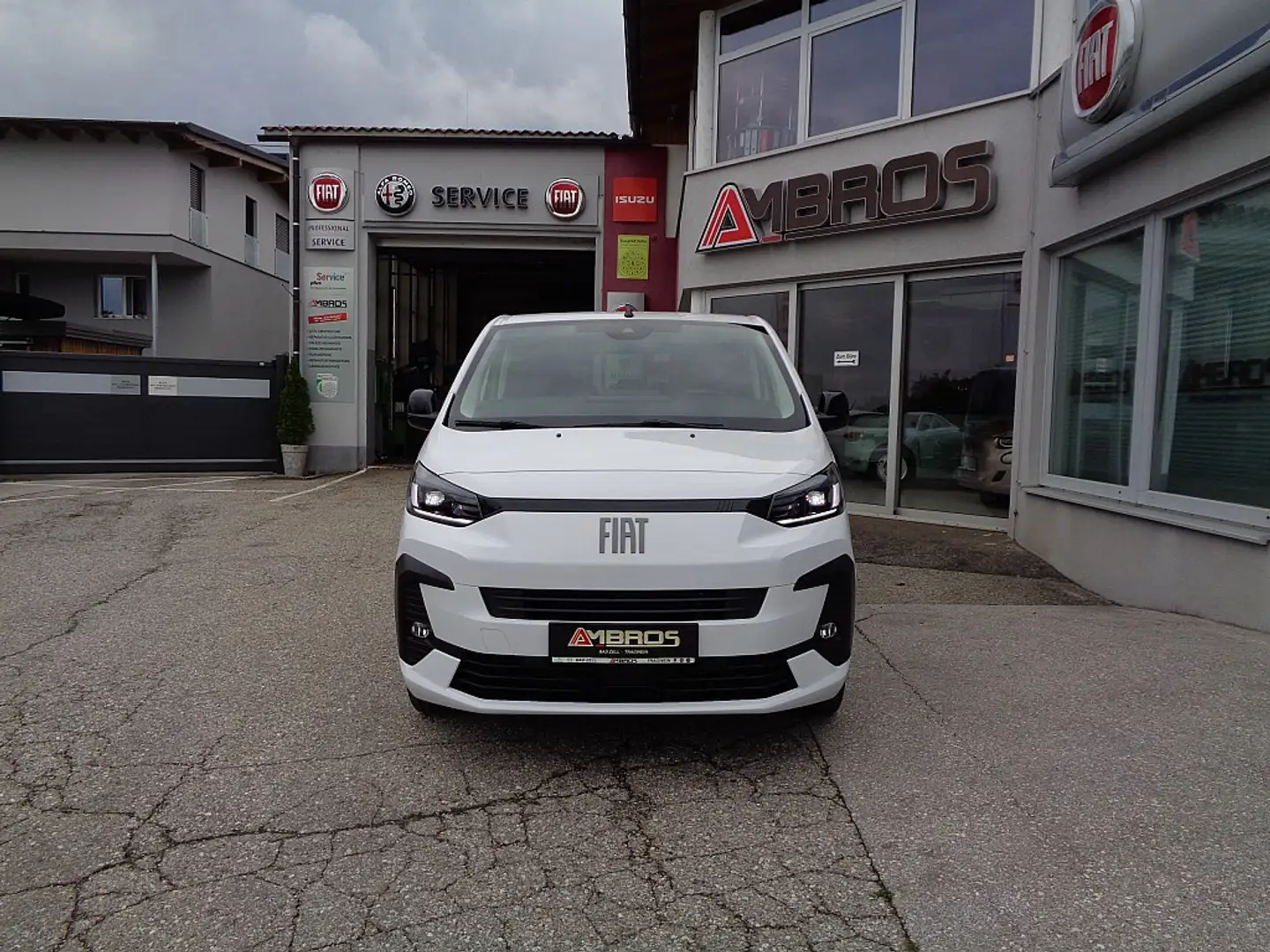 Fiat Ulysse MY26 L2 BlueHDi 2,2 180 EAT8 Diesel Automatik S&S Weiß - 2