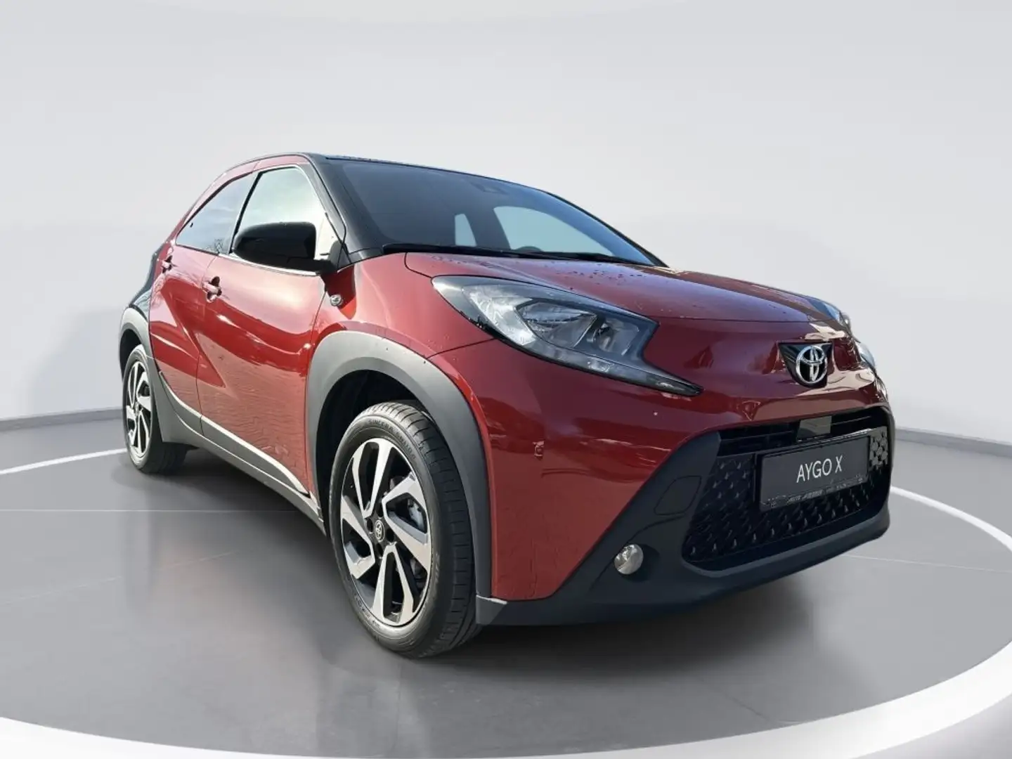 Toyota Aygo X Team D/Sitzheizg/Leichtmetallfelgen/Bi-Tone Lackie Rot - 1