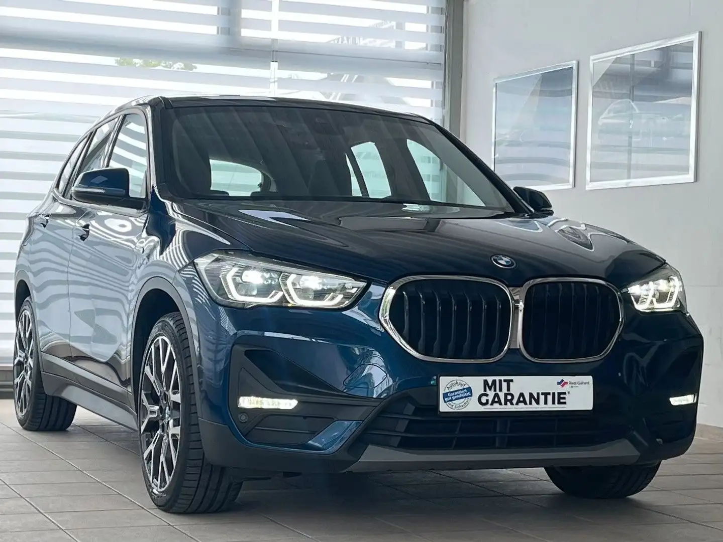 BMW X1 xDrive 25e Aut. LEDER PANO KAMERA HUD Memory Bleu - 2