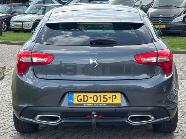 Citroen DS5 view 7