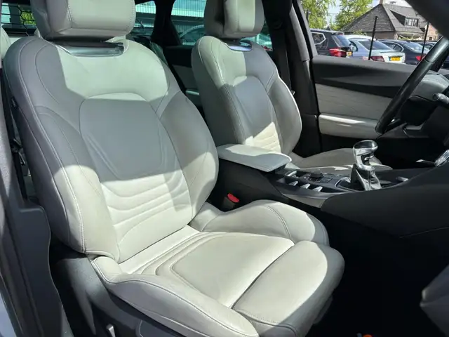 Citroen DS5 view 11