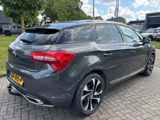 Citroen DS5 view 6