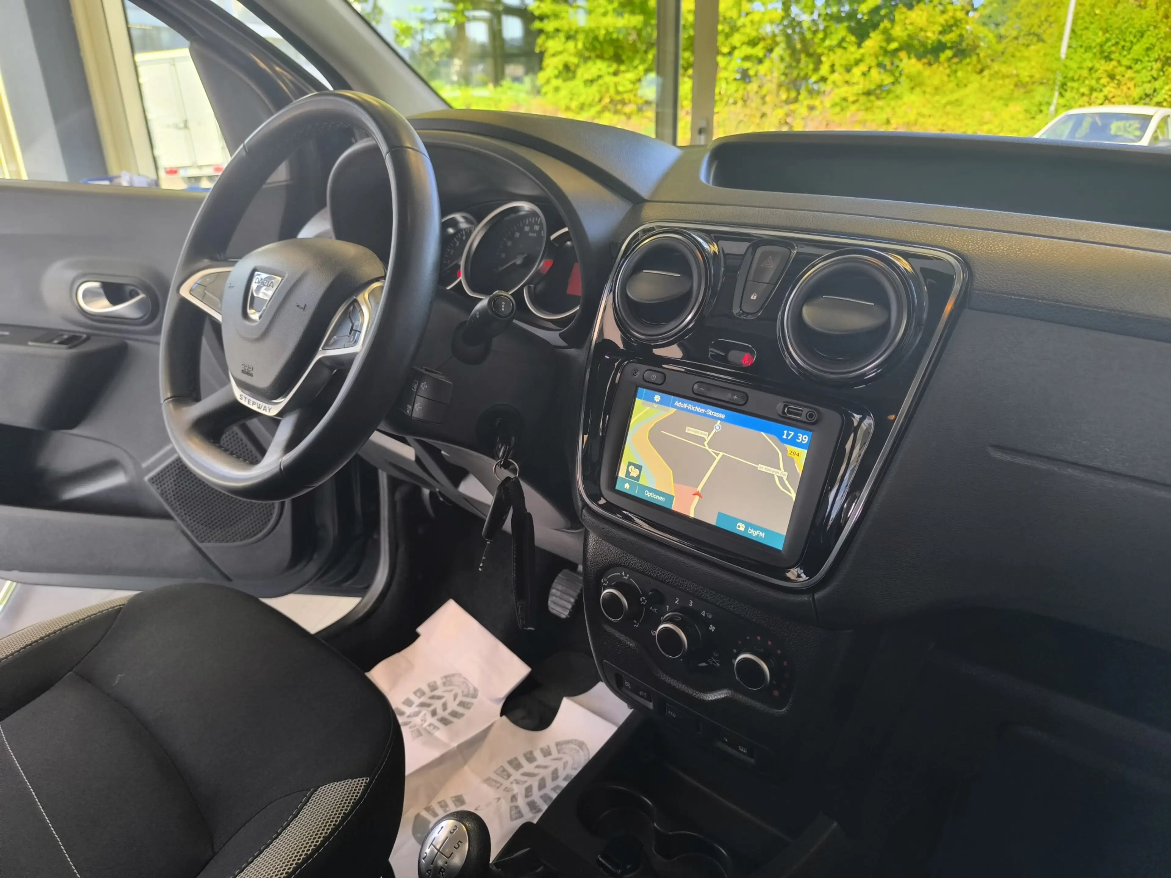 Dacia Dokker Stepway.-Navigation.-Sitzh.-Kamera.-Bluet.-PDC.-Temp.- — photo 10