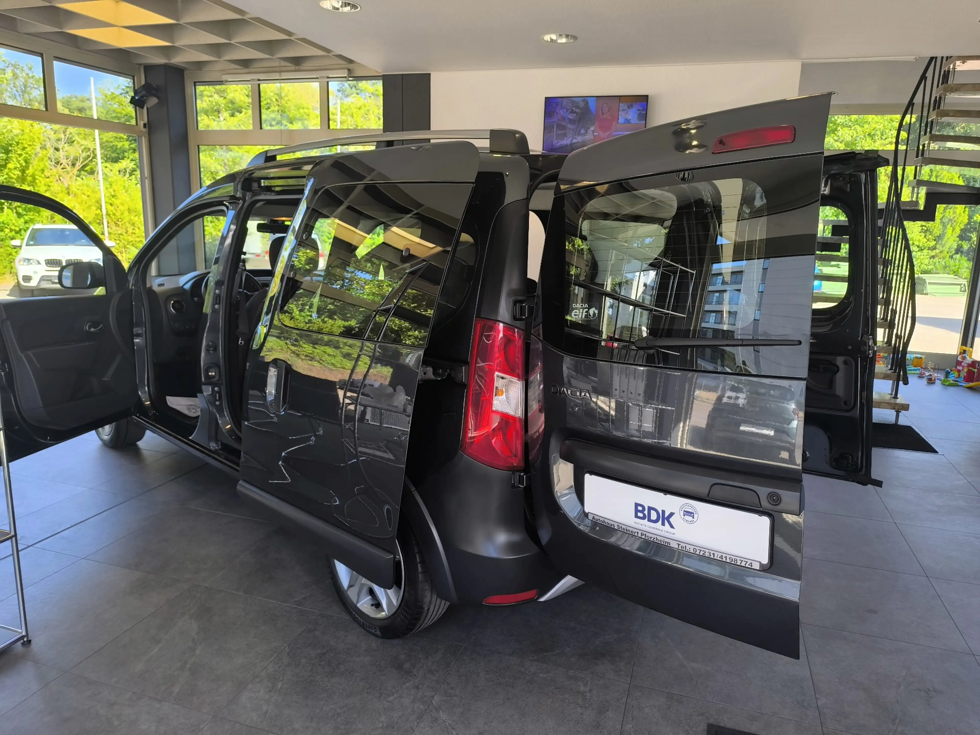 Dacia Dokker Stepway.-Navigation.-Sitzh.-Kamera.-Bluet.-PDC.-Temp.- — photo 8