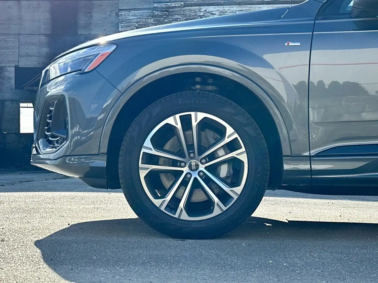 Audi Q7 снимка Audi Q7