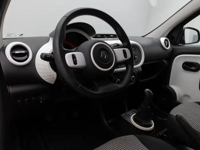 Renault Twingo view 19
