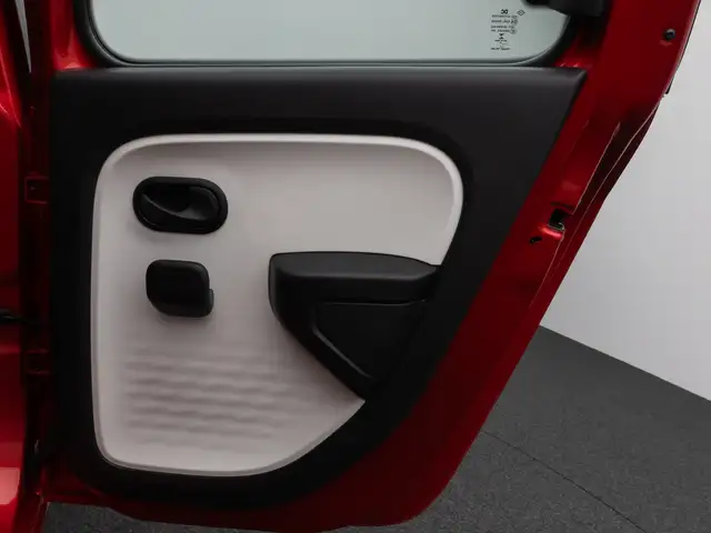 Renault Twingo view 28
