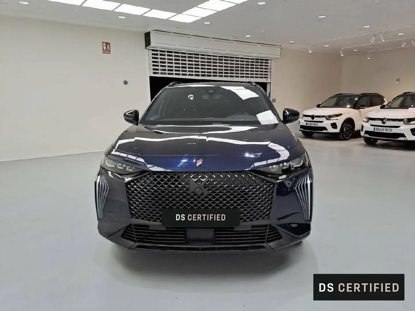 DS Automobiles DS 7 Crossback E-TENSE 225 PERFORMANCE LINE + Blau - 2