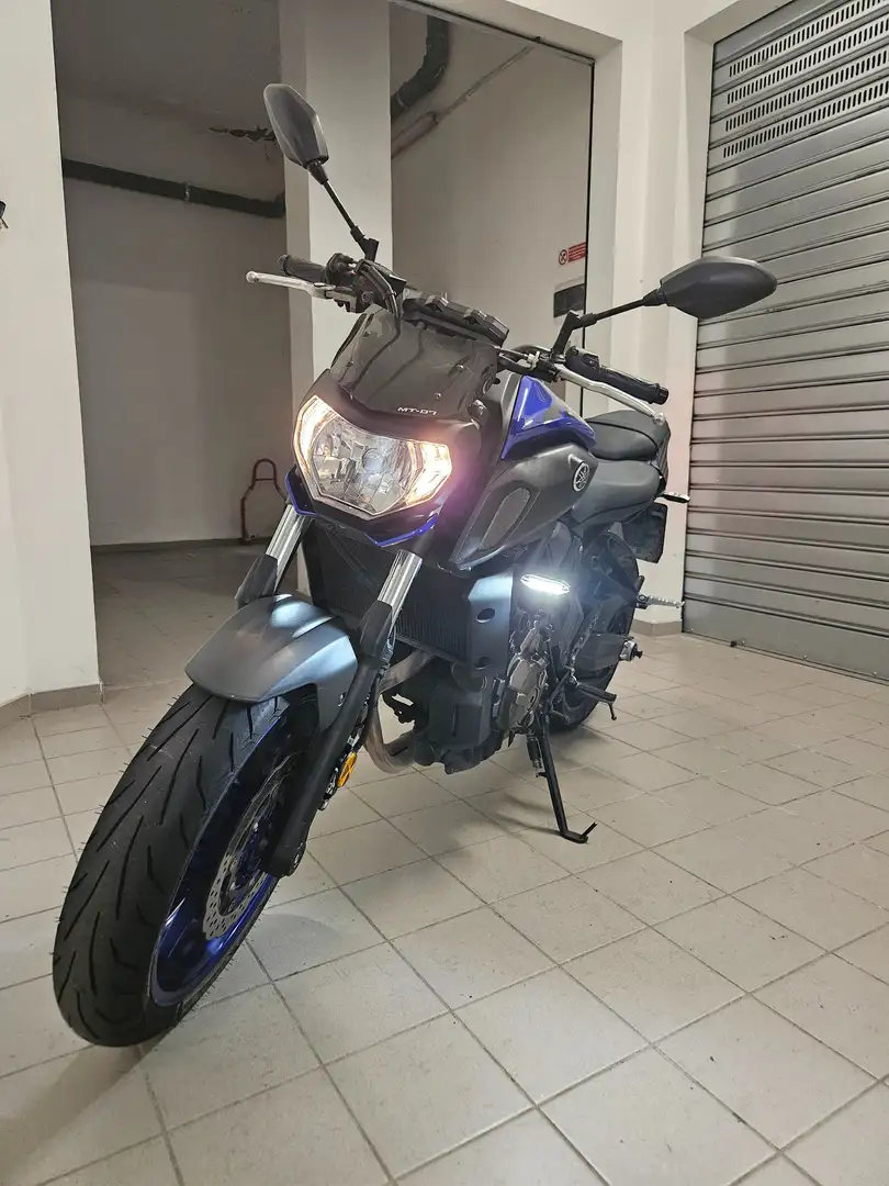 Yamaha MT-07 Blu/Azzurro - 2