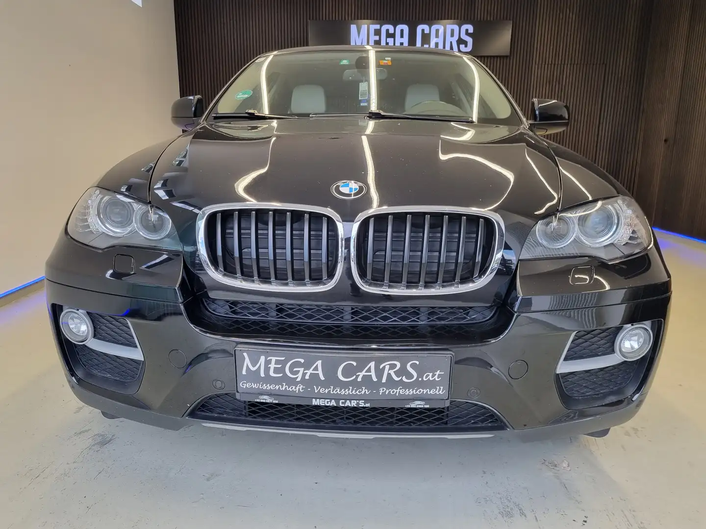 BMW X6 xDrive30d Schwarz - 2