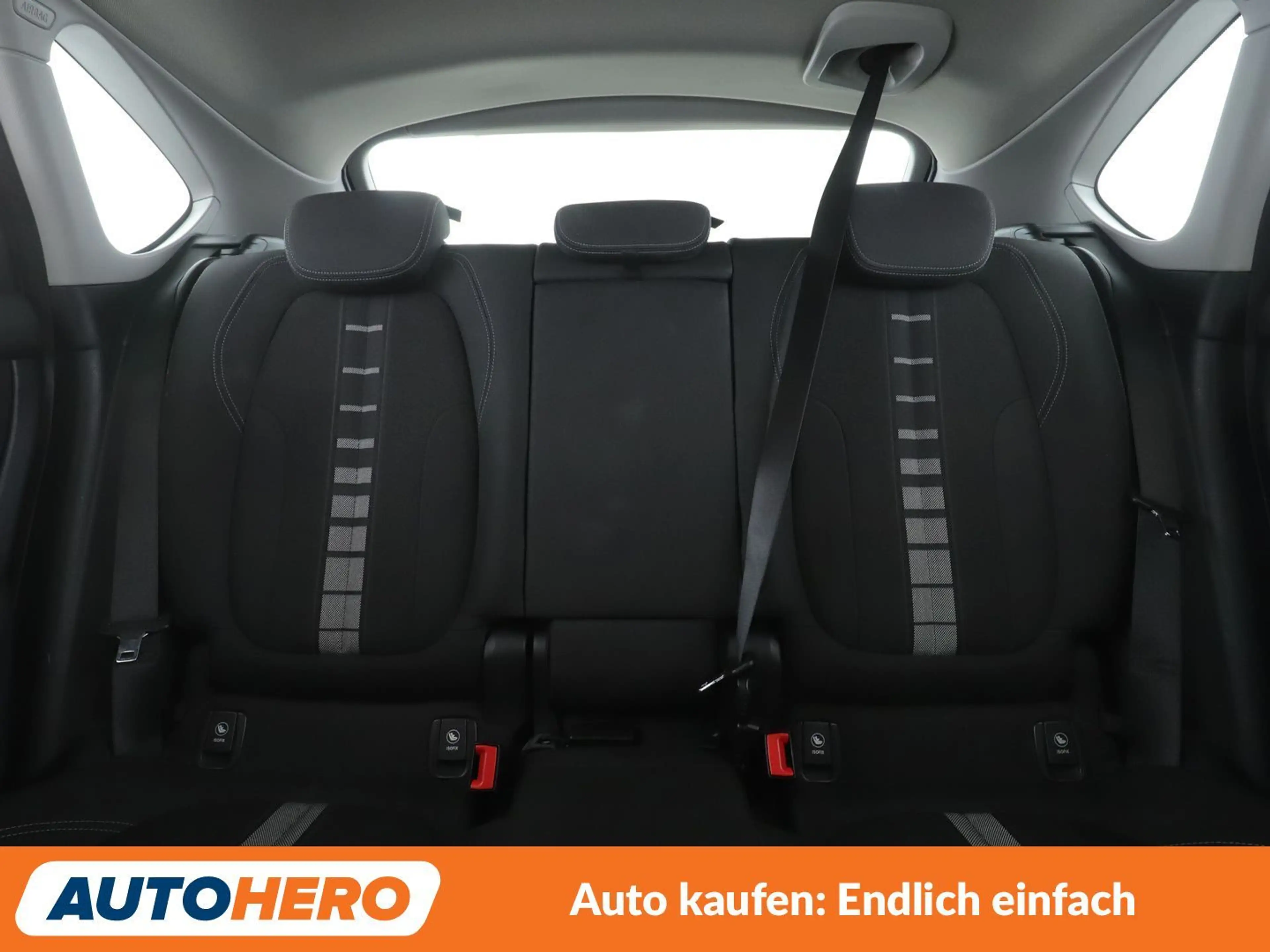 BMW 225 225xe Active Tourer Advantage Aut.*NAVI*LED*PDC* — photo 15