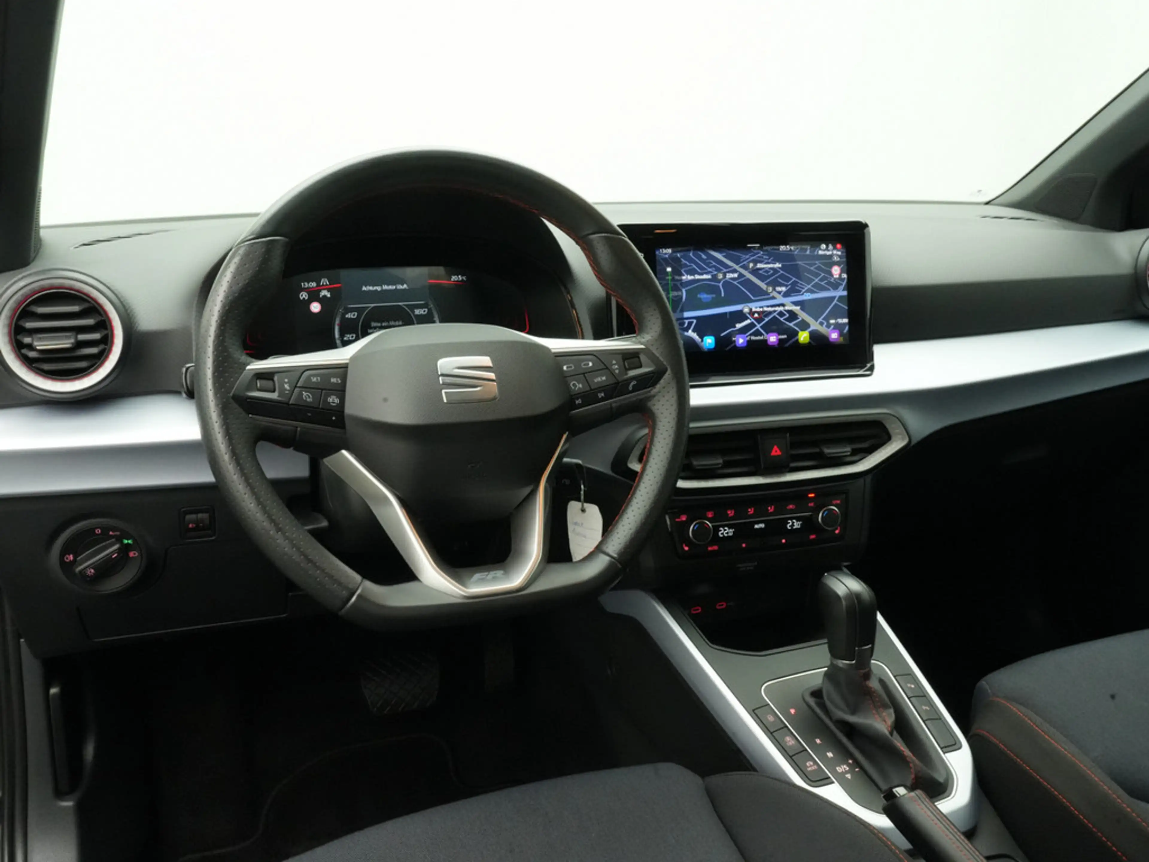 SEAT Arona FR DSG VIRT LED KAM PDC NAVI SHZ KLIMA — photo 4