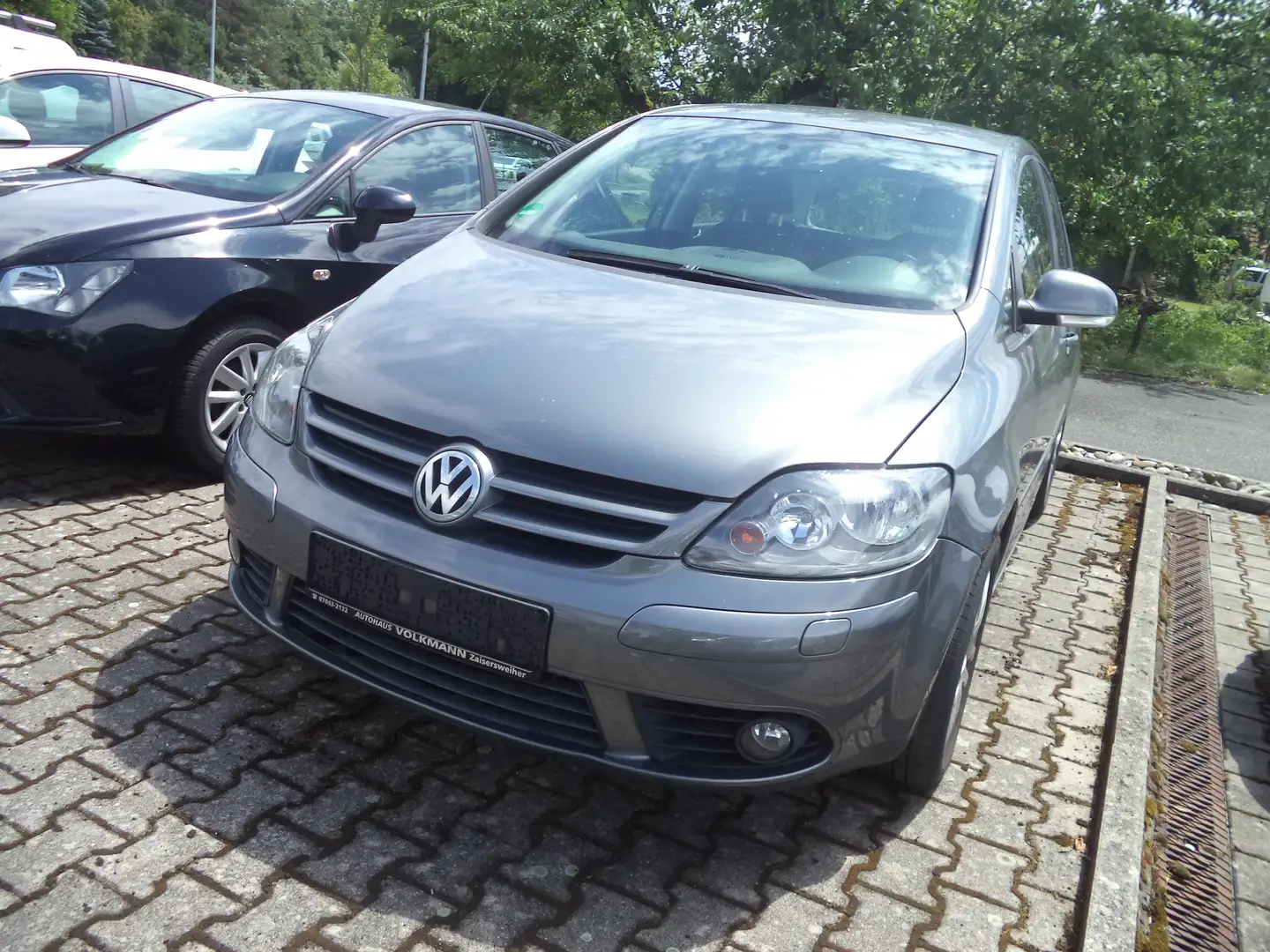 Volkswagen Golf Plus Tour Klima Tempomat Einparkhilfe Gris - 2