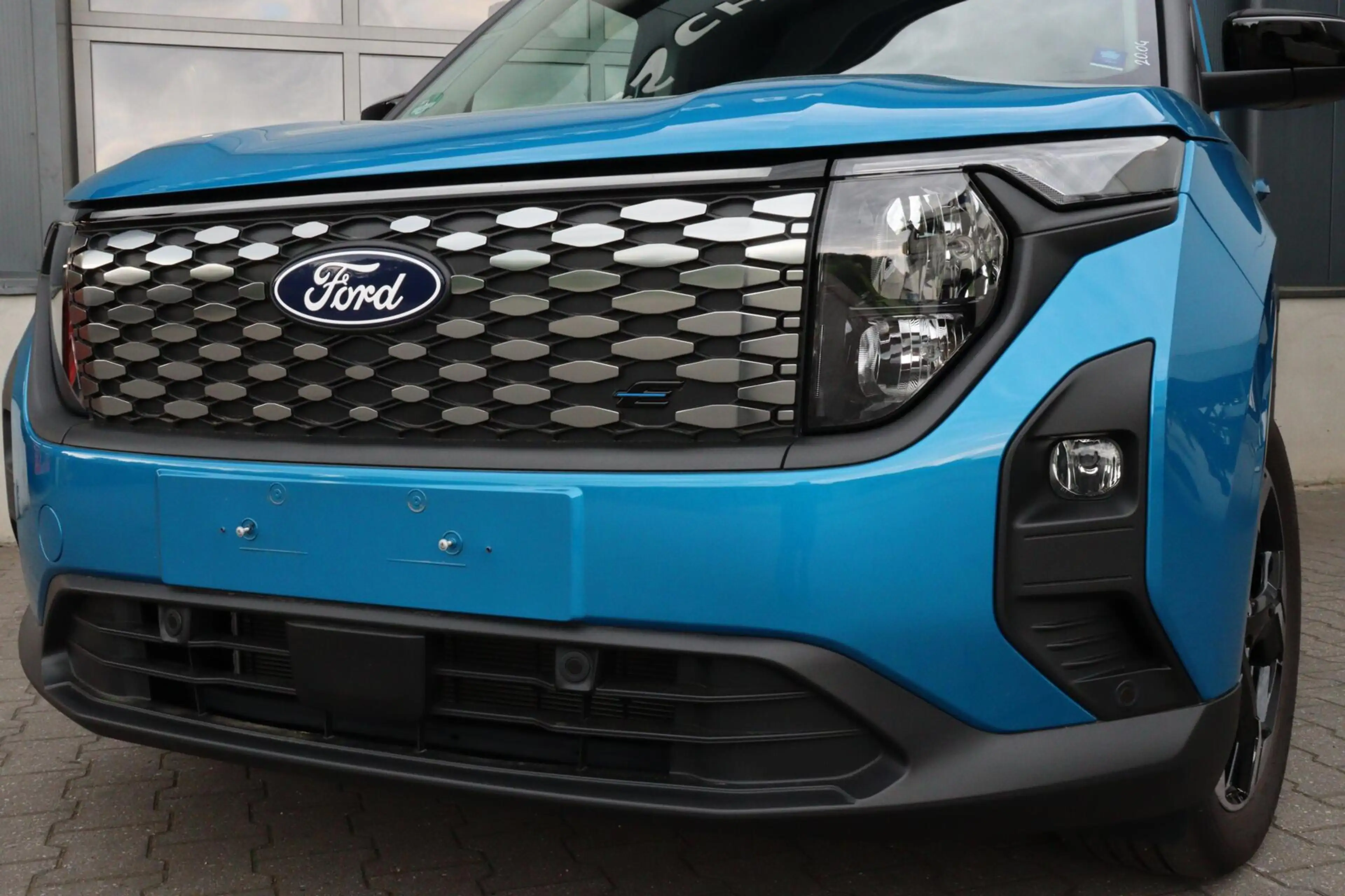 Ford E-Transit Cour. Limited 44 kWh l FULL OPTION l NAVI l CLIMAT — photo 30