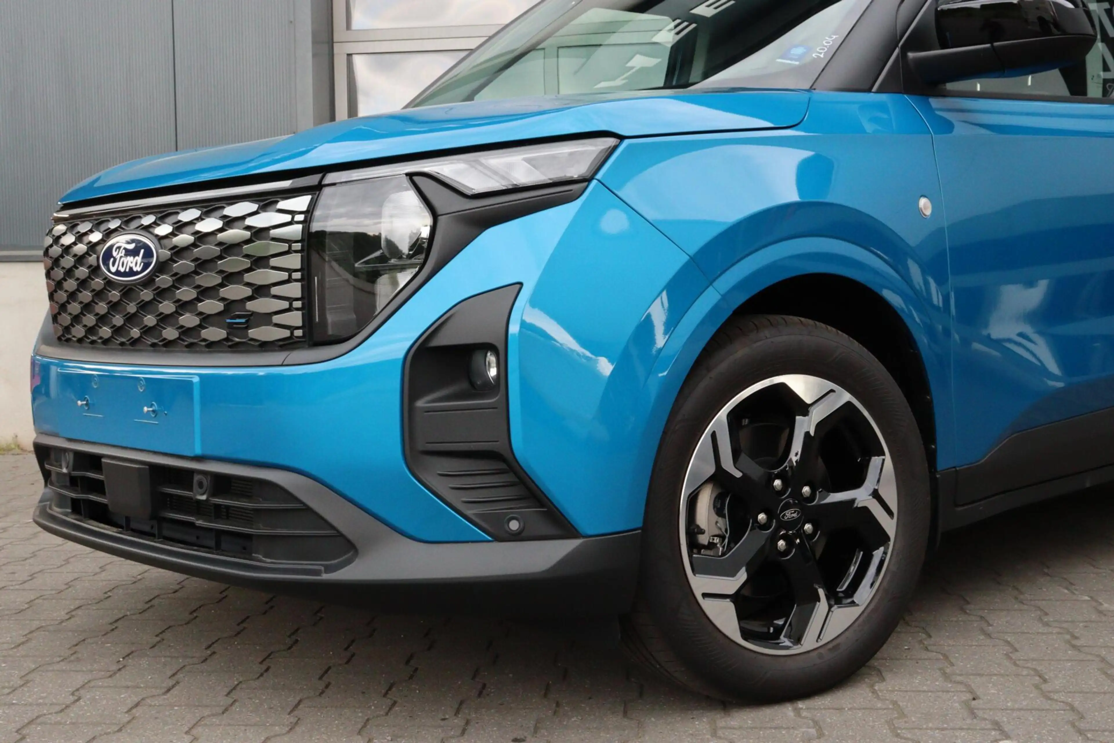 Ford E-Transit Cour. Limited 44 kWh l FULL OPTION l NAVI l CLIMAT — photo 31