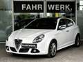 Alfa Romeo Giulietta 2.0 JTDM Exclusive  *Panoramaglasdach* *BOSE* Weiß - thumbnail 1