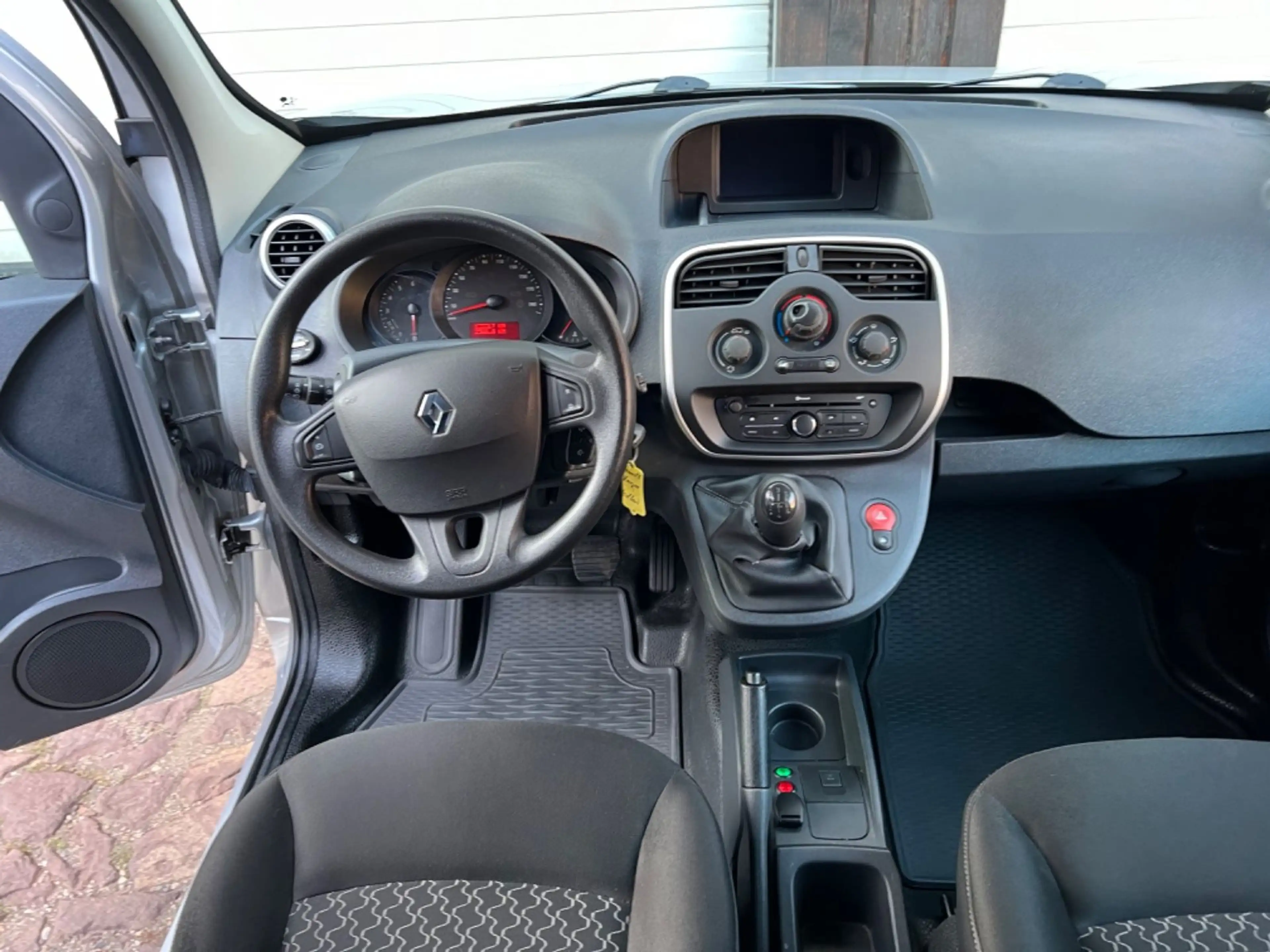 Renault Kangoo Rapid Extra Lieferwagen Standheizung — photo 10