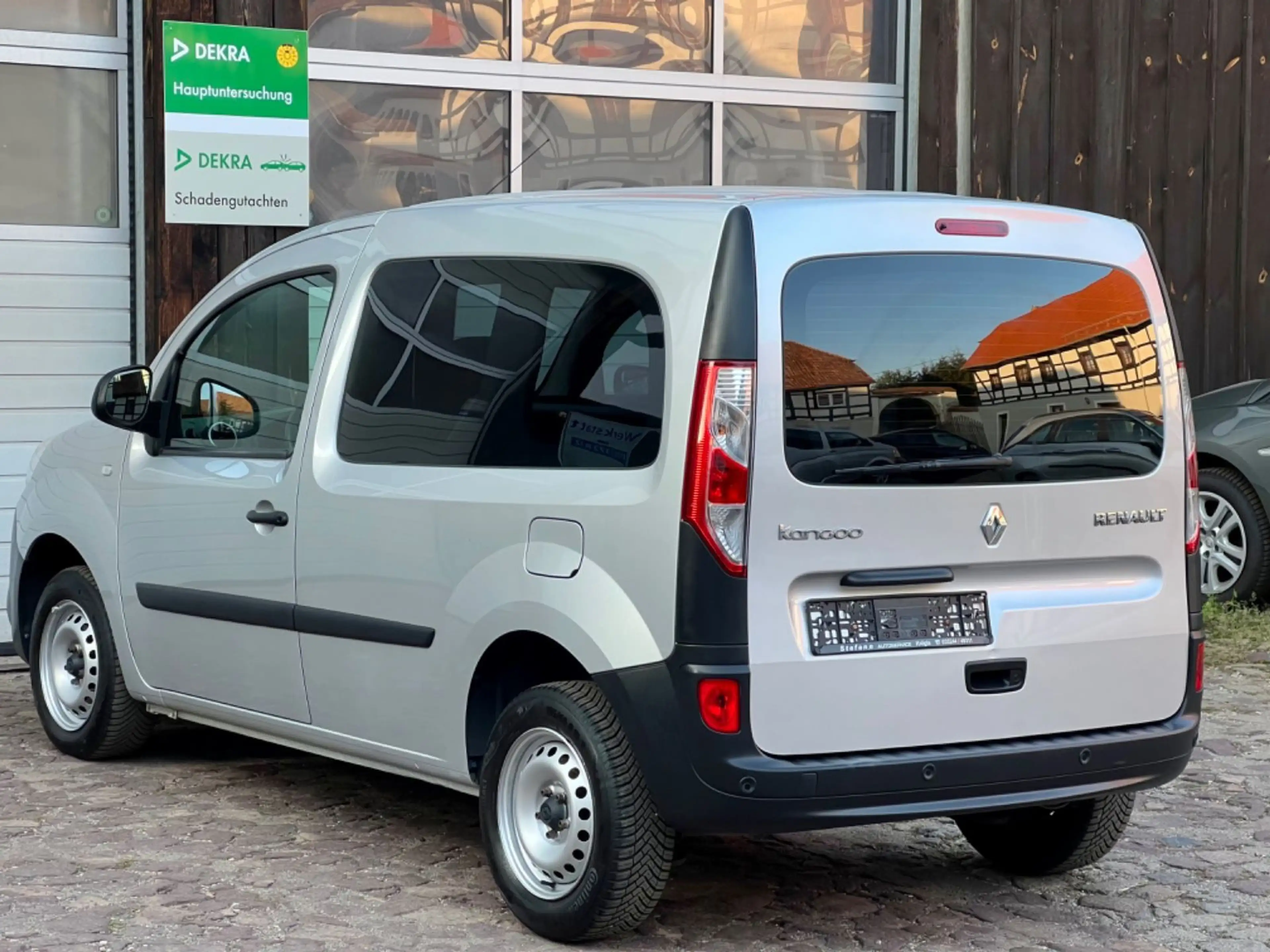 Renault Kangoo Rapid Extra Lieferwagen Standheizung — photo 5