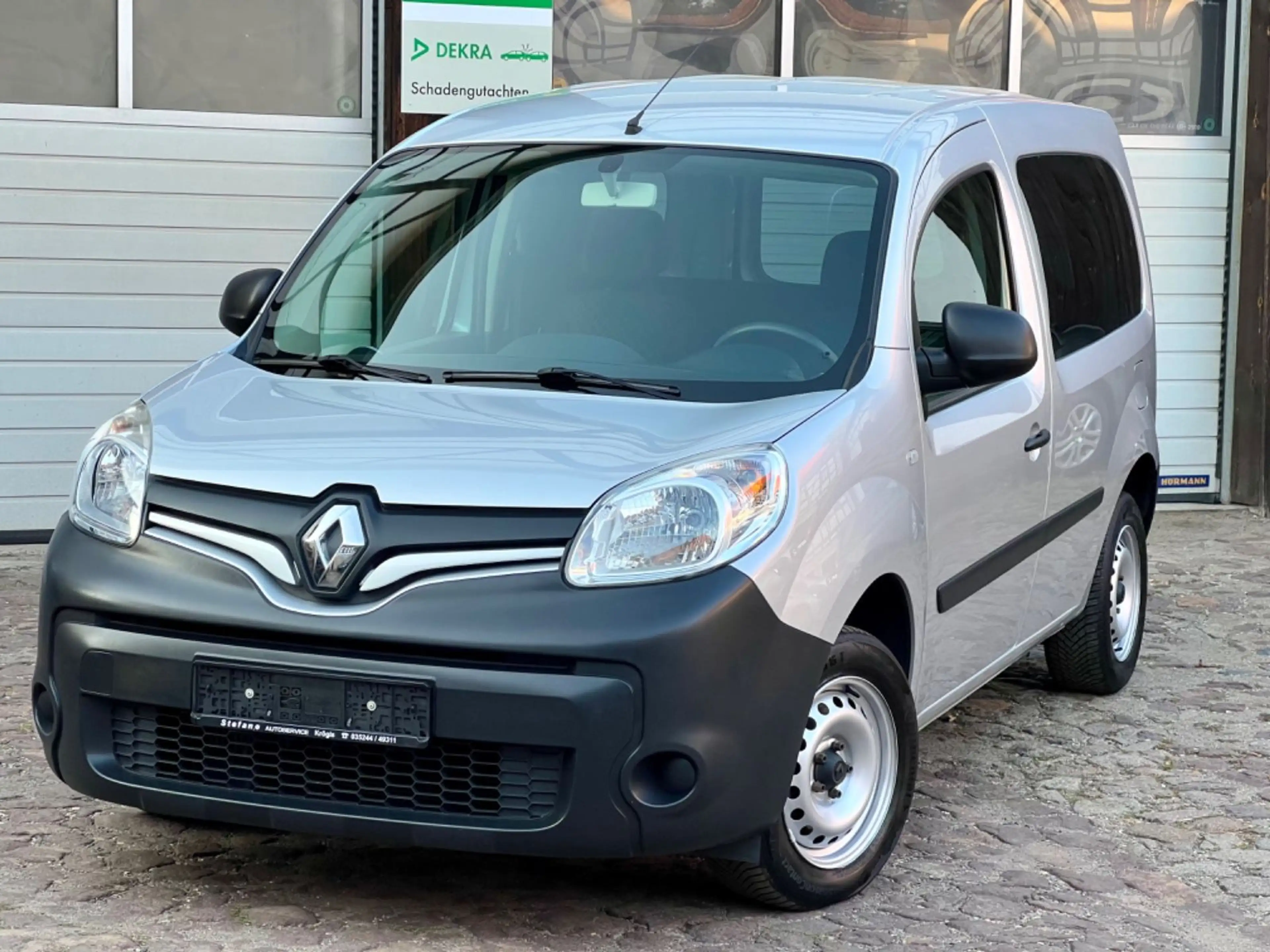 Renault Kangoo Rapid Extra Lieferwagen Standheizung — photo 3