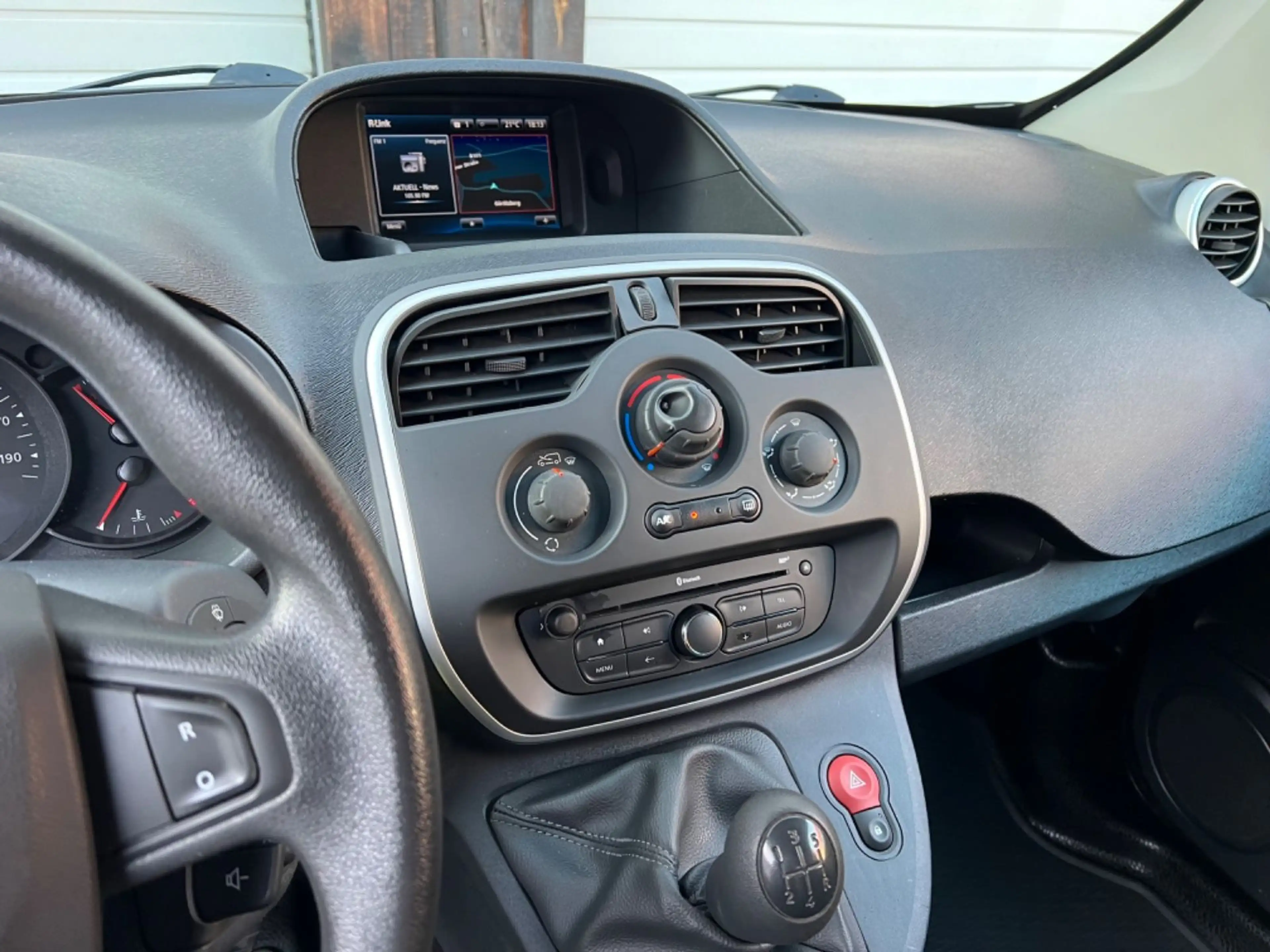 Renault Kangoo Rapid Extra Lieferwagen Standheizung — photo 11