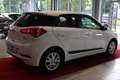 Hyundai i20 Passion *TÜV-NEU/SITZHEIZ/PDC* Wit - thumbnail 5