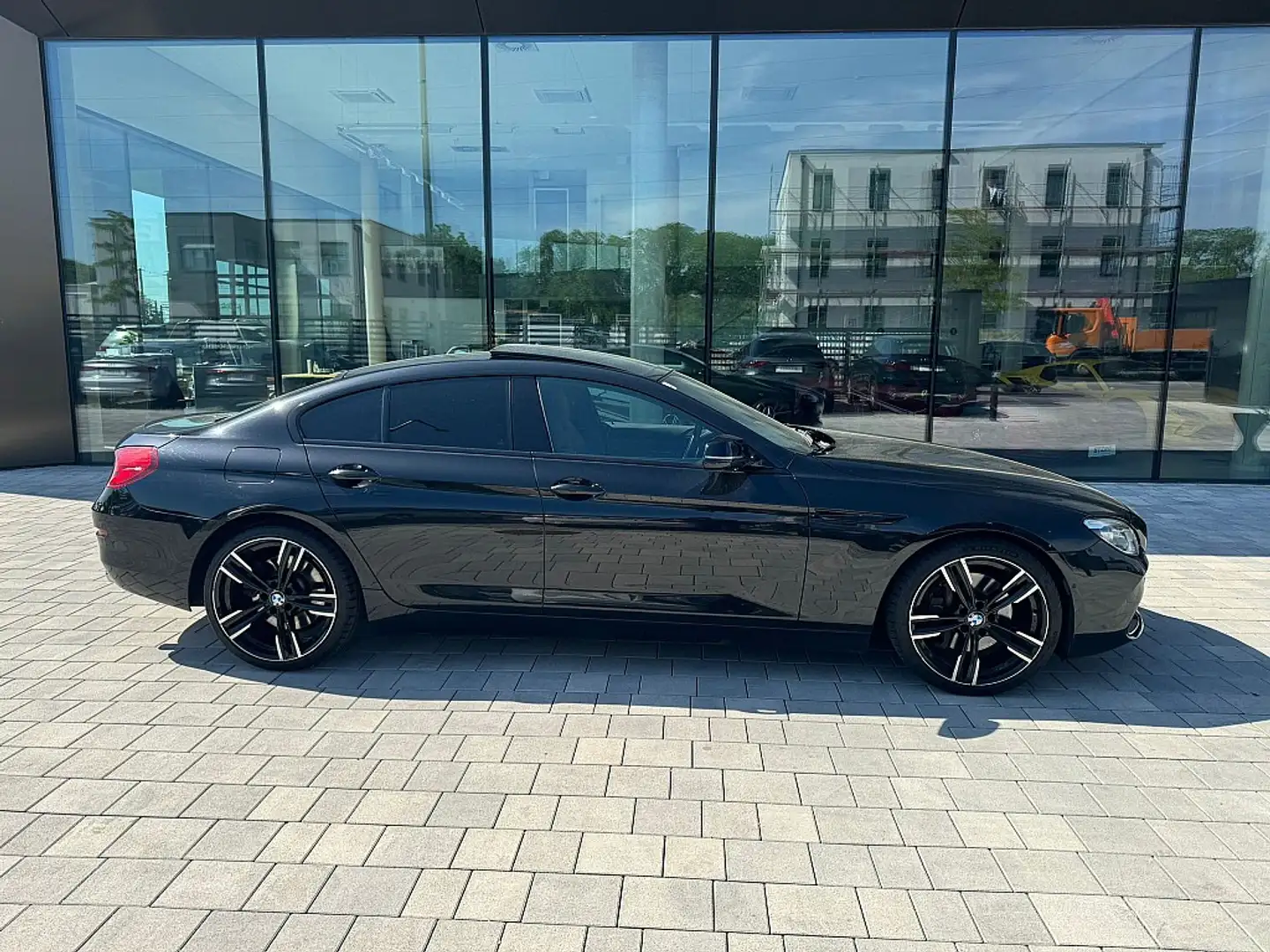BMW 640 d xDrive Gran Coupé Aut. /SCHIEBEDACH/MEMORY/H&K Nero - 2