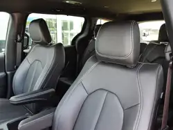 Chrysler Grand Caravan 2025 — фото 15