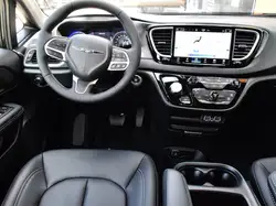 Chrysler Grand Caravan 2025 — фото 18