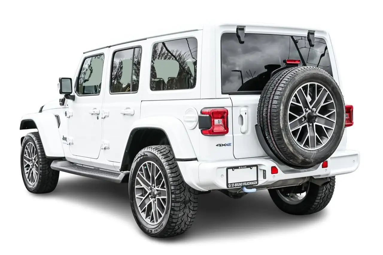 Jeep Wrangler снимка Jeep Wrangler