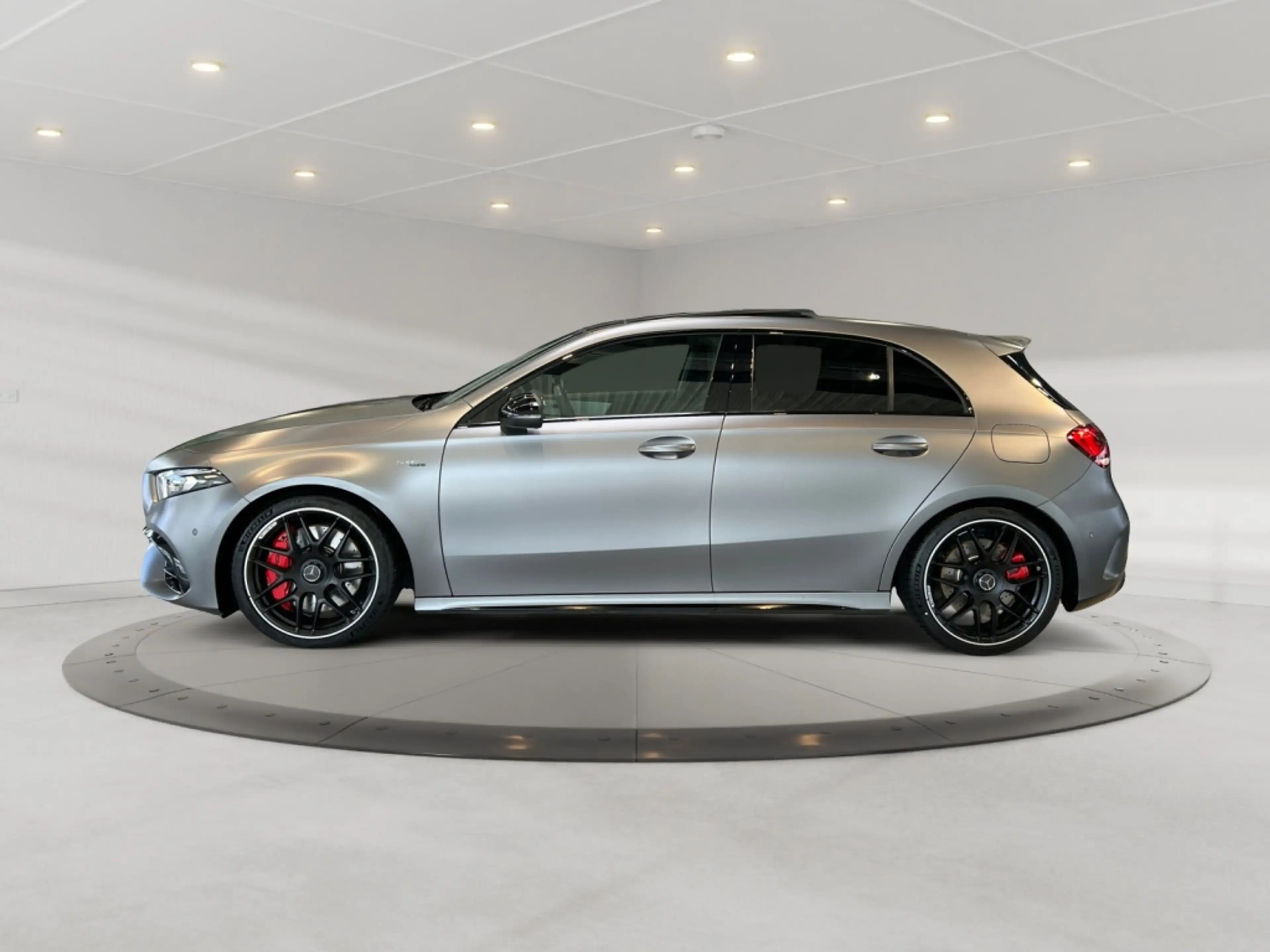 Mercedes-Benz A 45 AMG AMG A 45 S 4matic+ AMG+MBUX+Burm+MBeam+Night+SHD — photo 5