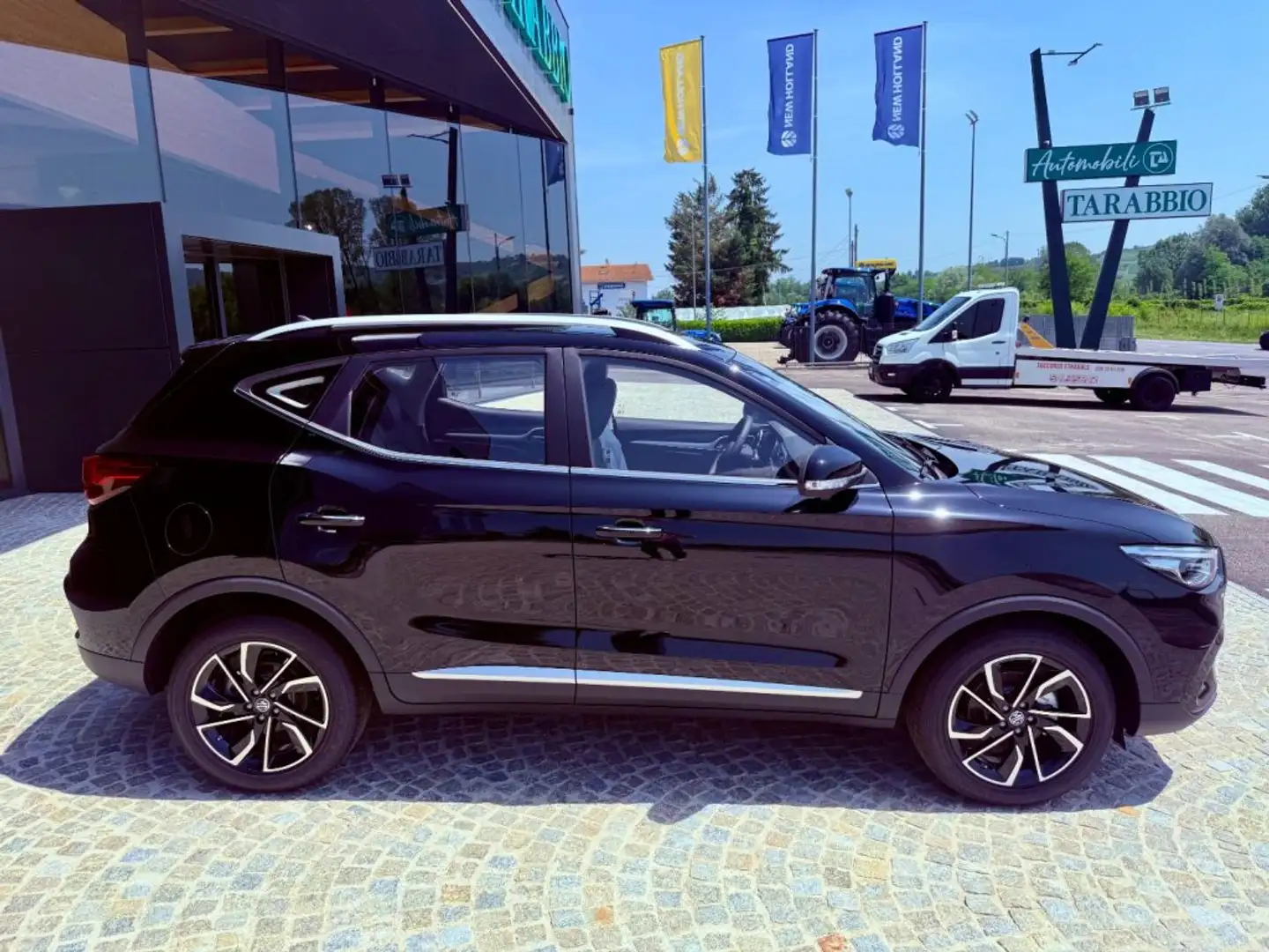 MG ZS LUXURY - KM 0 - 04/2025 - PROMO FINANZIAMENTO Nero - 2