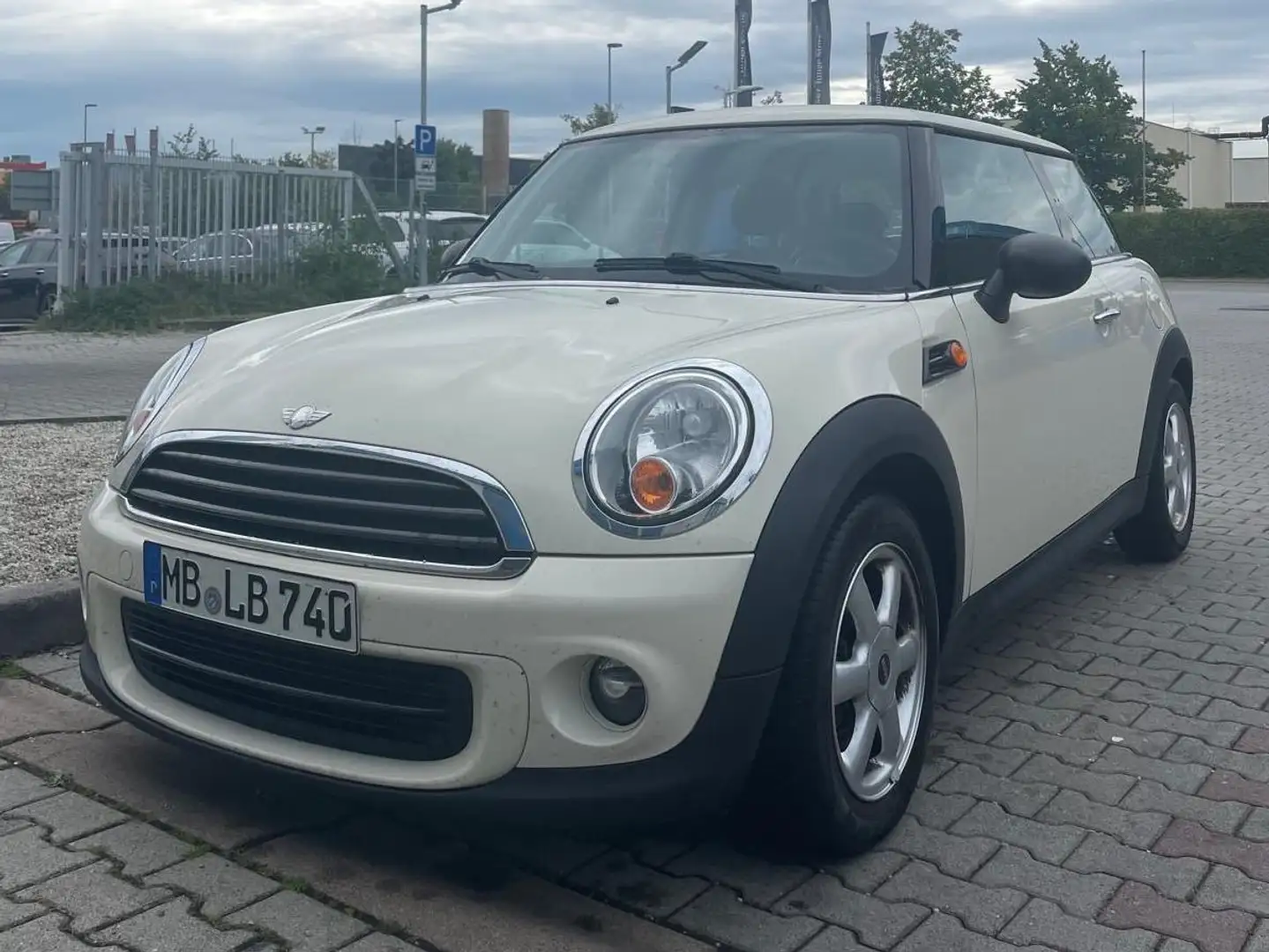 MINI One MINI Beige - 1