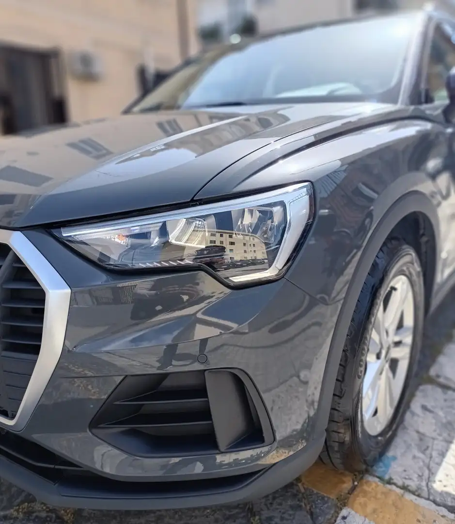 Audi Q3 Q3 35 2.0 tdi Business s-tronic Grigio - 1
