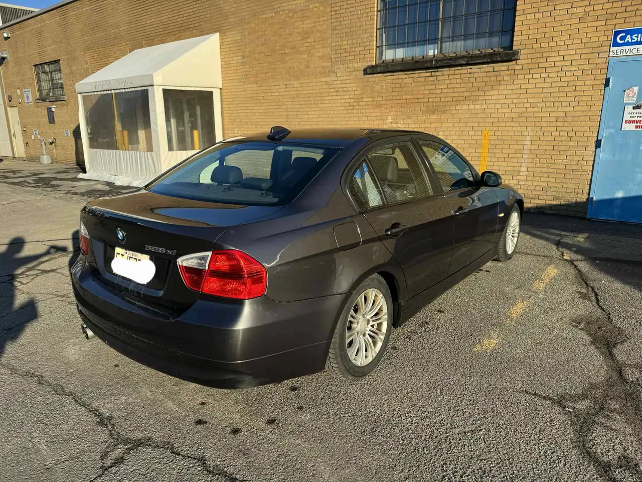BMW 3 Series снимка BMW 3 Series