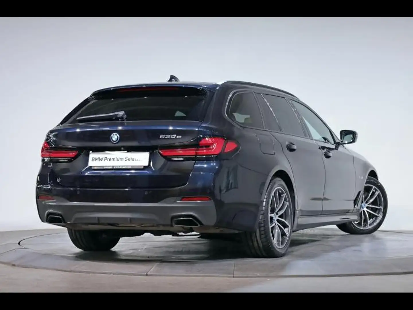 BMW 530 e Touring Kit M Sport Noir - 2